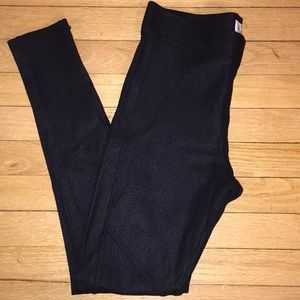 Mudd leggings junior size M for winter time
